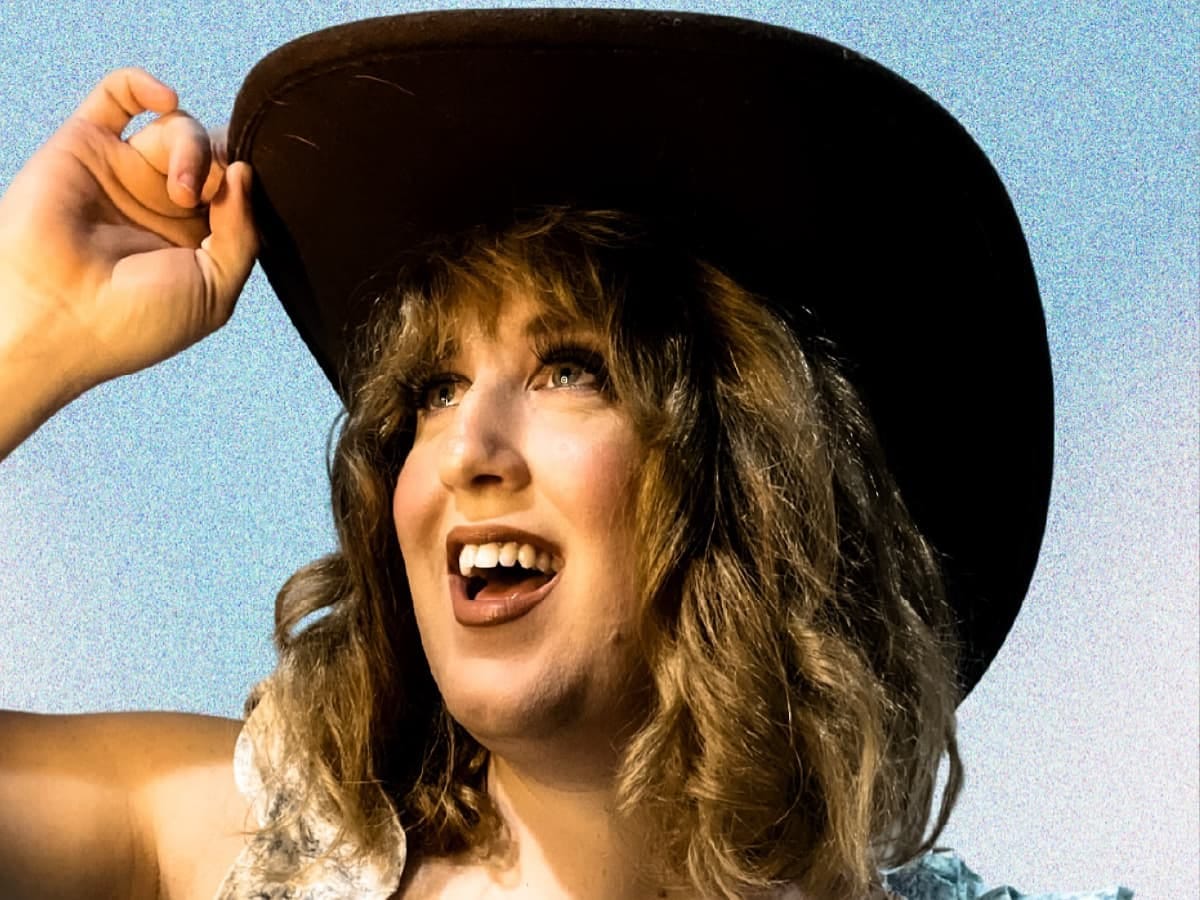 Live Music - Katie Wallace at The Grove